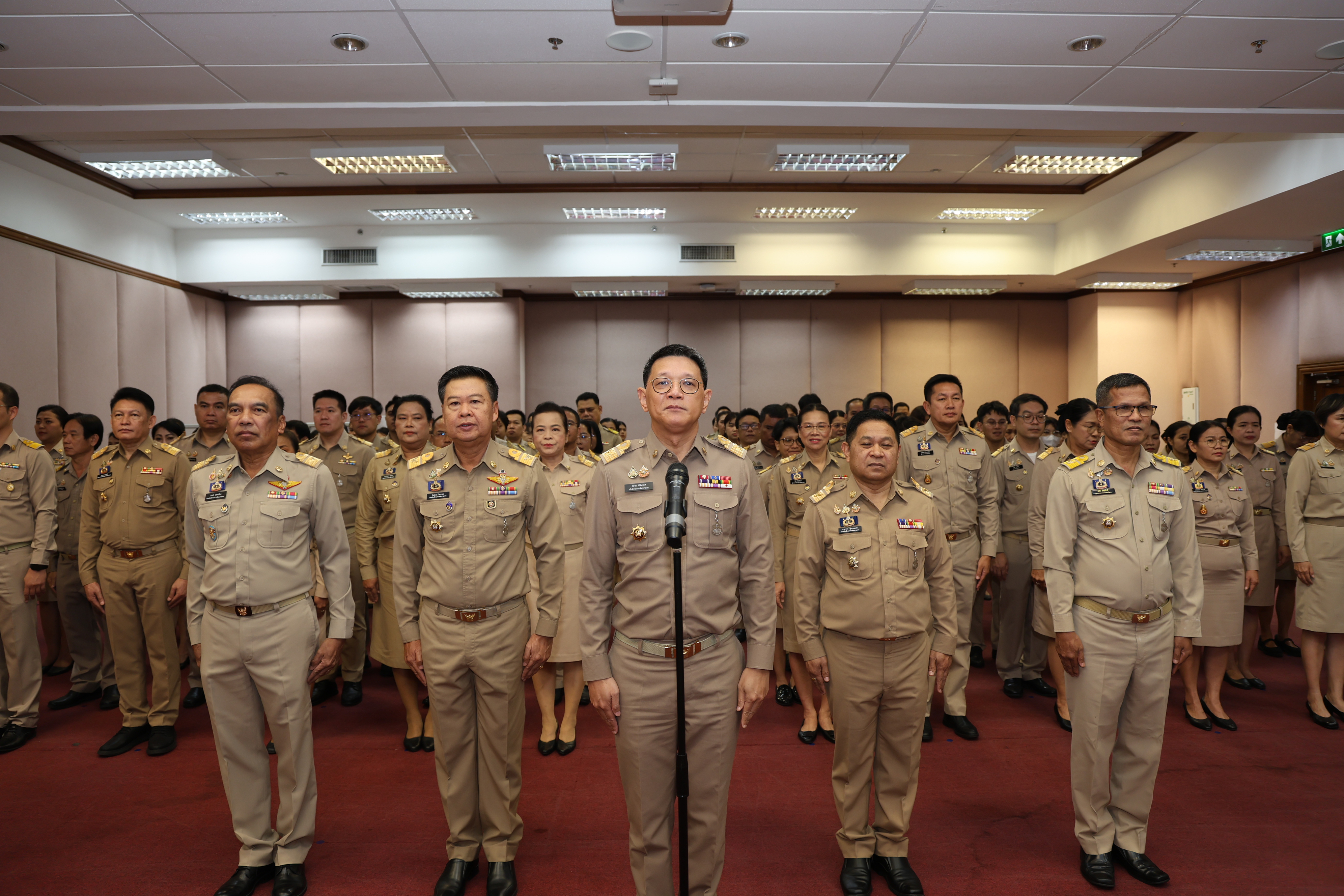  สำนักพัฒนาทุนและองค์กรการเงินชุมชน (สทอ.) เข้าร่วมกิจกรรมเนื่องในวันพระราชทานธงชาติไทย (Thai National Flag Day) ประจำปี 2569 น้อมรำลึกในพระมหากรุณาธิคุณ "รัชกาลที่ 6" 